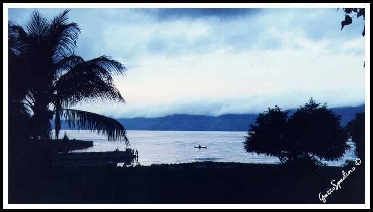  Lago Toba 